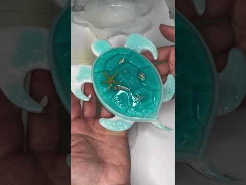 Démoulage tortue résine epoxy #resinepoxy #resinart #resin #résine #creation #decoration #art #resin