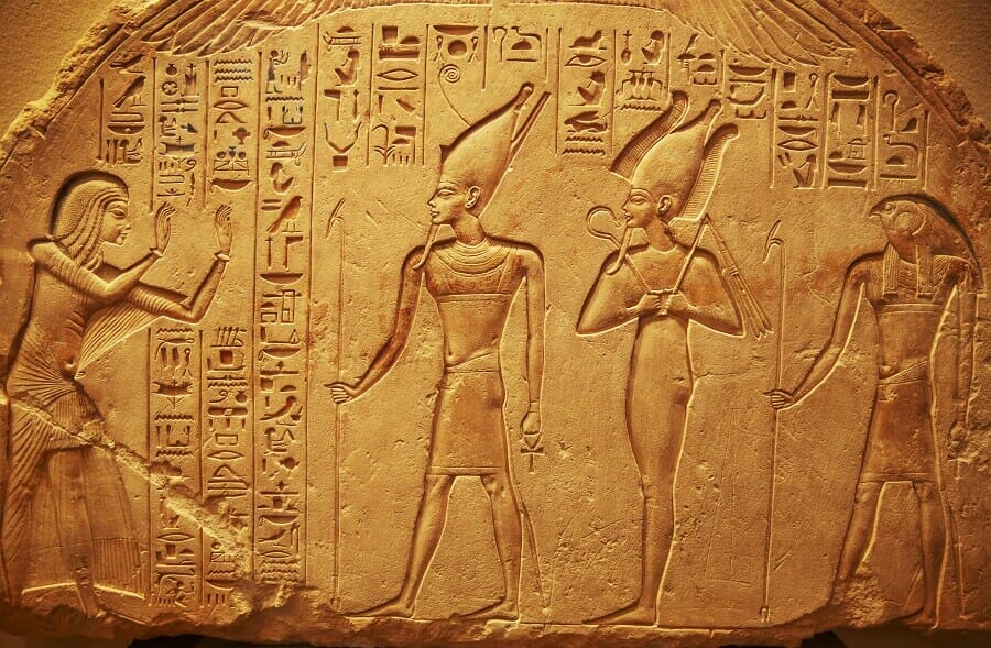 Signification et symbolisme de la fleur de bois du sud dans l'Égypte ancienne
