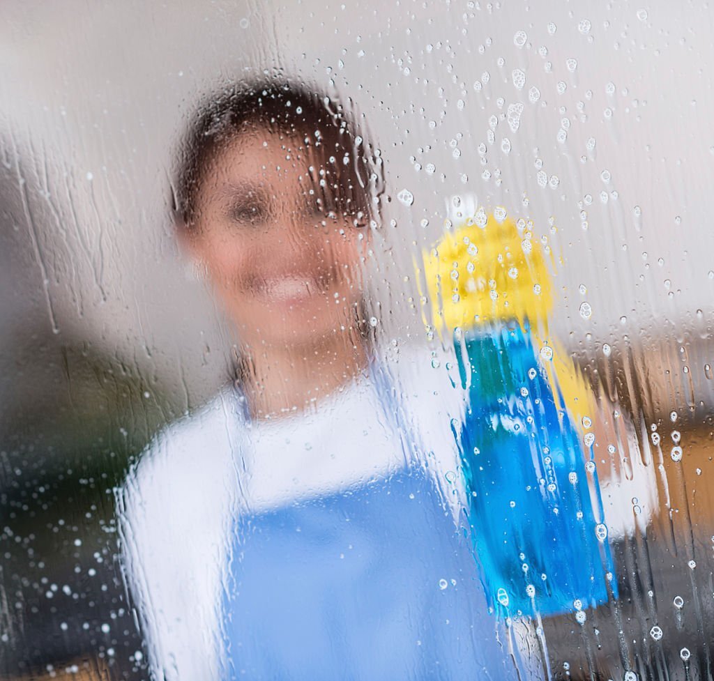 Aération sous la pluie pour une maison saine