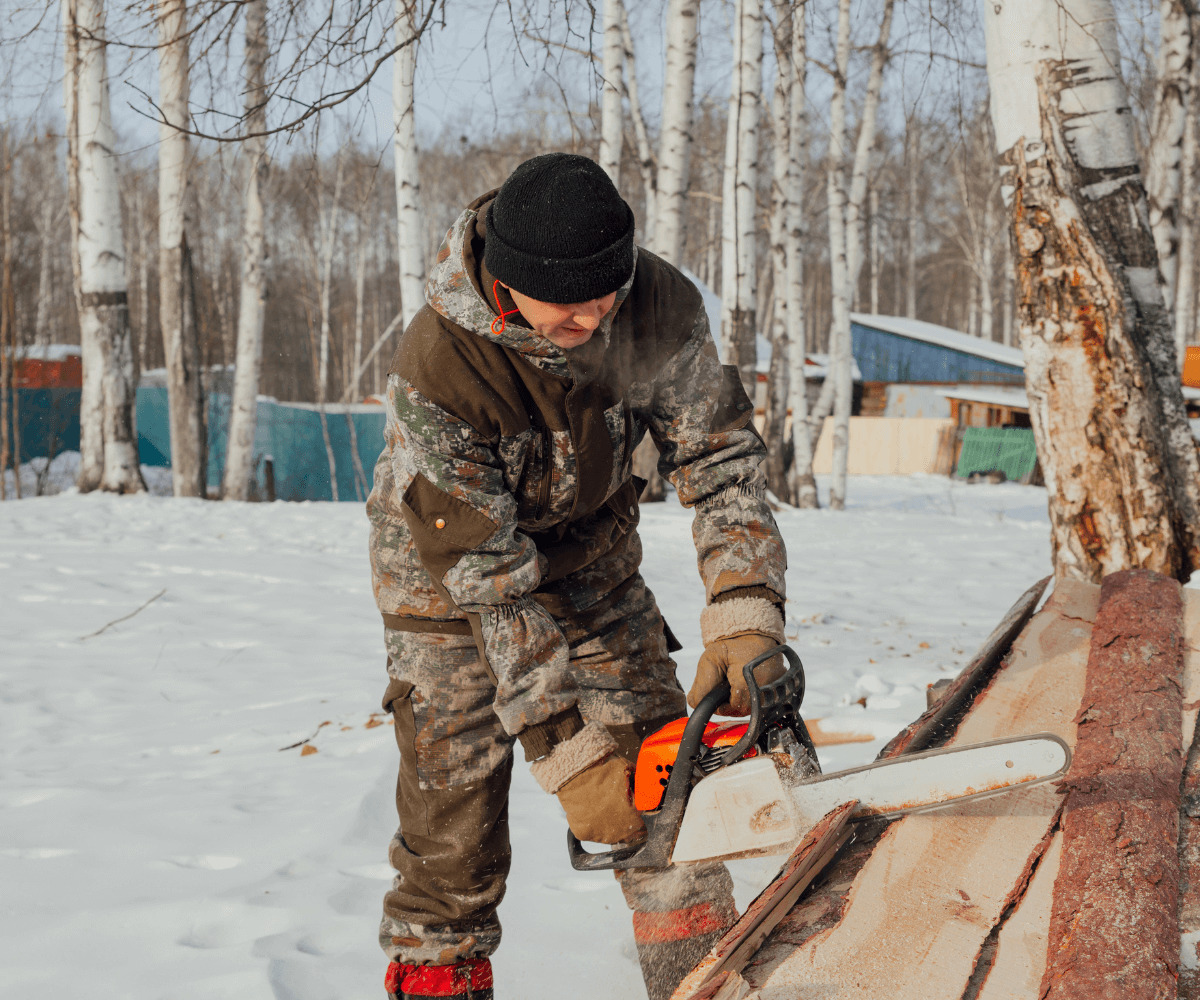 Comment bien couper le bois de chauffage