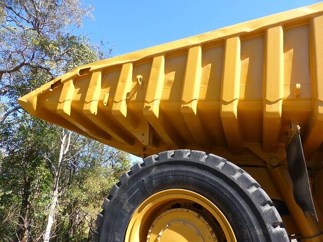 benne camion travaux