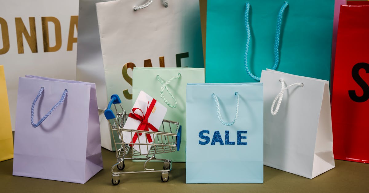 découvrez nos conseils pour économiser pendant les fêtes de noël. apprenez à gérer votre budget, à trouver les meilleures offres et à faire des achats astucieux pour célébrer cette période festive sans vous ruiner.