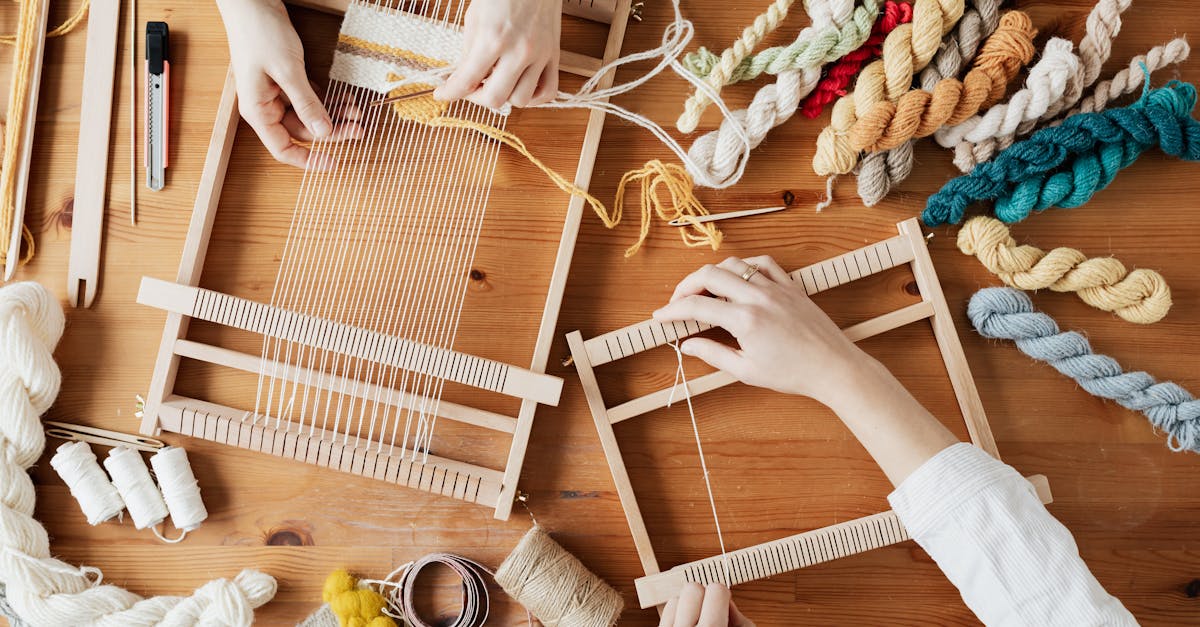 découvrez une multitude d'idées et de conseils en diy (do it yourself) pour réaliser vos projets créatifs à la maison. que vous soyez débutant ou expert, trouvez l'inspiration pour vos créations personnalisées et embellissez votre espace de vie avec vos propres mains.